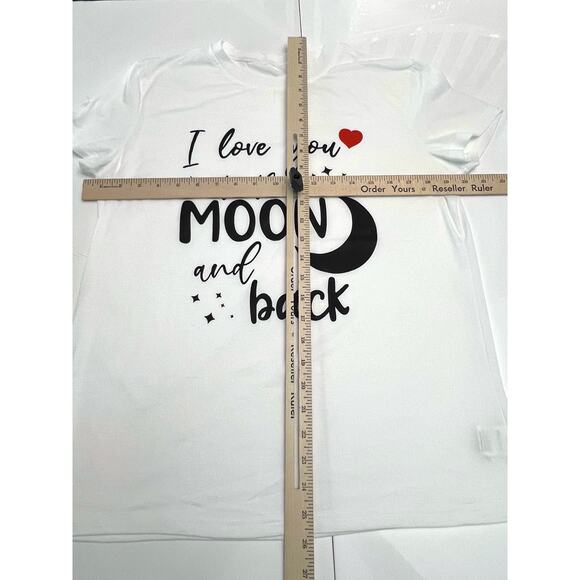 I Love You to the Moon and Back White T-Shirt Romantic Quote Tee Woman’s Size M - Picture 8 of 8